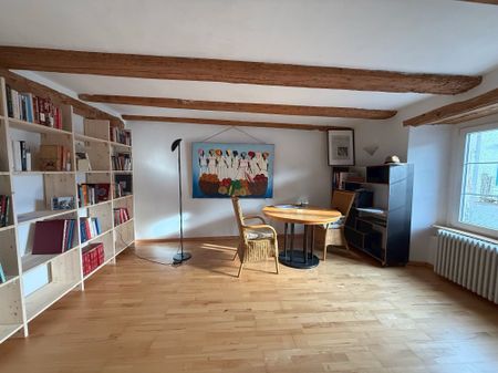 Grosszügige und charmante 6.5-Zimmer-Wohnung mit Gartensitzplatz in ruhiger Lage in Hallau, Kanton SH - Photo 3