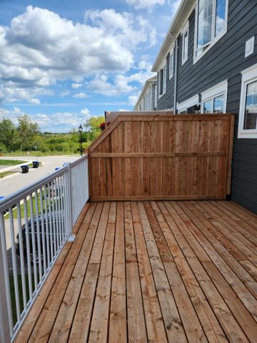 For Lease - 71 Shelburne Avenue, Wasaga Beach, Ontario - Photo 3