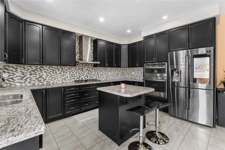 For Lease - 23 Action Drive Unit# Upper, Brampton, Ontario - Photo 3