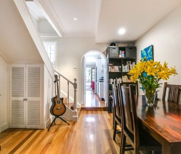 Renovated Three-Bedroom Terrace Opposite Camperdown Memorial Park - Photo 2