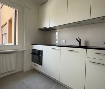 Renovierte 2.5-Zimmerwohnung im Stadtzentrum Biel/Bienne - Foto 1