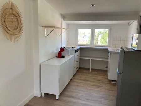 GRAND STUDIO REFAIT A NEUF PARC DES CHAMPS ELYSEES - Photo 4