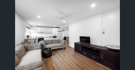 Charming Beachside 1 Bedroom Studio - Photo 2