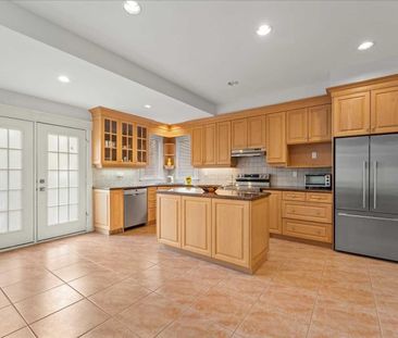 For Lease - 1081 Glencairn Avenue, Toronto, Ontario - Photo 5