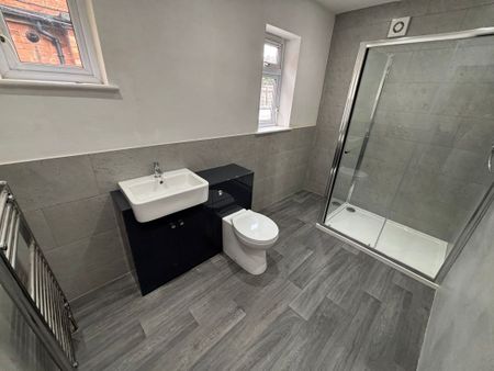 8 Bampton Street - No Deposit & 2 Bathrooms Loughborough - Photo 5