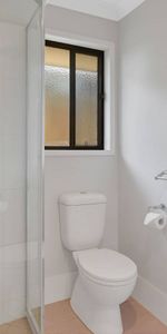 Modern, quiet, and convenient! - Photo 3