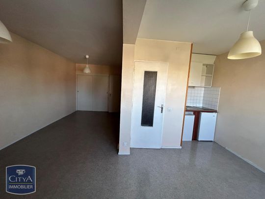 Location Appartement 1 pièce 33m² CLERMONT FERRAND 63100 - Photo 1