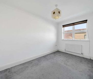 Azriel Terrace, Kent Road, West Wickham, BR4 - Photo 3