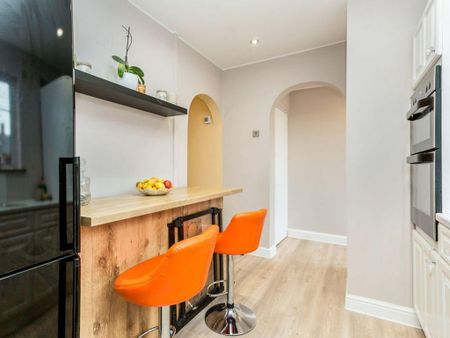 3 bedroom terraced house to rent - Photo 4
