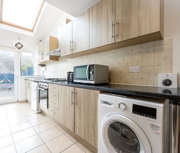 OX Living is proud to present this high-quality 6-bedroom co-living... - Photo 5