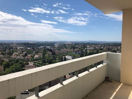 Location Appartement 3 pièces 68m² LE CREUSOT 71200 - Photo 5