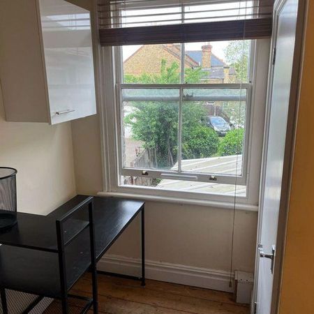 1 bedroom property to rent - Photo 3