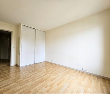 Location Appartement 2 pièces 51m² - Photo 4