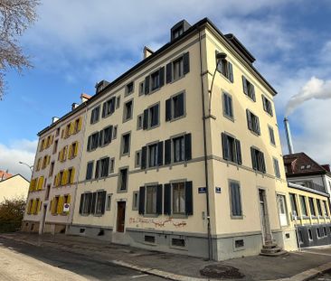 À louer : Appartement 3 pièces au 1er étage – Rue des Fleurs 24, La... - Photo 1