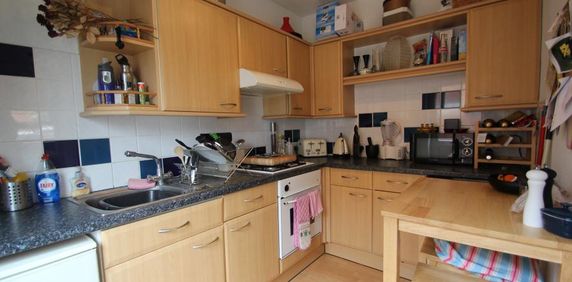 Chapel Avenue, Addlestone - 1 bedroomProperty for lettings - Seymours - Photo 2