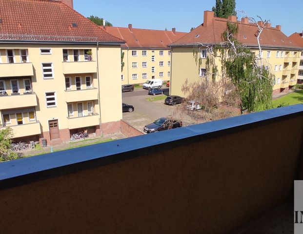 Freundlich helle 2-Raum-Wohnung für junge Pärchen - Photo 1