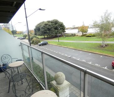 2 bedroom apartment to rent - Photo 2