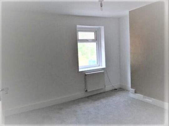 Cambridge Road - Photo 1