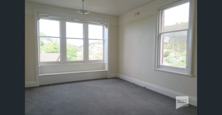 Charming South Hobart Unit! - Photo 2