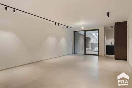 Luxe-appartement met 2 slaapkamers op 2de verdieping - Photo 3