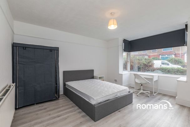 4 bedroom house to rent - Photo 1