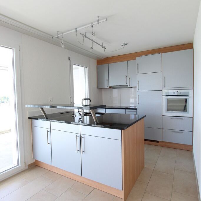 Attraktive 2.5-Zimmerwohnung mit grossem Balkon - Foto 1