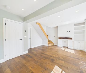 3 bedroom detached house to rent - Photo 5
