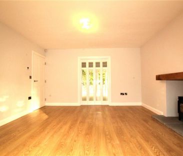 5 bedroom detached house to rent - Photo 5