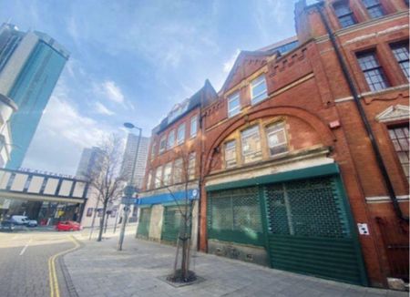 45 bedroom block of apartments to rent - Photo 5