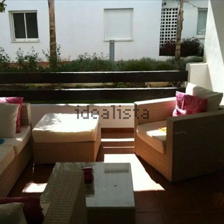 Alquiler de piso en Calle villa borghese, 13 portal - Photo 2