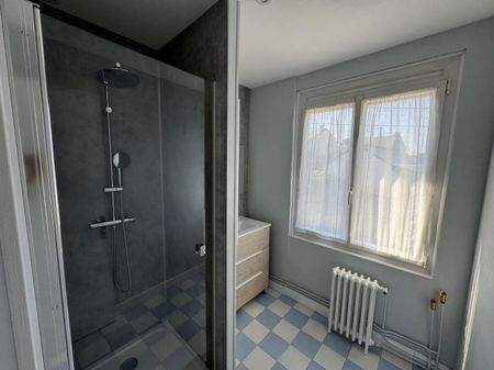 Maison à louer, 6 pièces - Angers 49100 - Photo 4