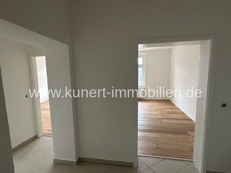 Frisch renovierte 2-Zi-Wohnung mit Parkett und Fliesenboden am Zoo,1.OG,Badewann ... - Photo 5