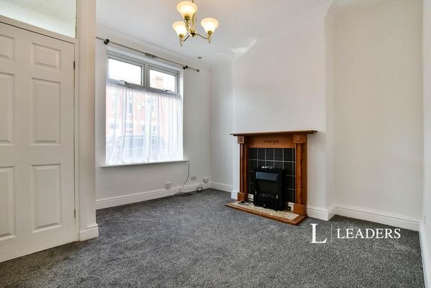 2 bedroom house to rent - Photo 1