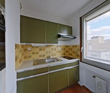 Location Appartement 1 pièce 32m² PARIS 11ème - Photo 3