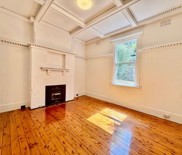 3 Bedrooms House For Rent - Photo 2