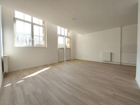 Location Appartement 4 pièces 74m² LOUVIERS 27400 - Photo 4
