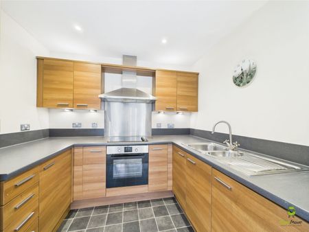 2 Bedroom - Photo 3