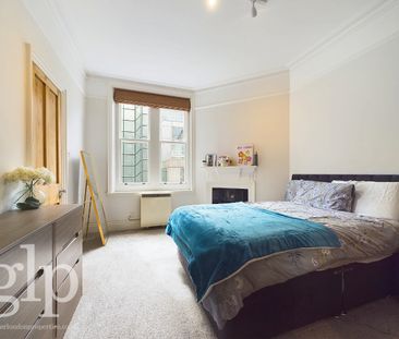 1 Bedroom Apartment, Burleigh Mansions, Covent Garden, WC2H - Photo 5