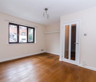 Bassetsbury Lane, High Wycombe - Photo 4