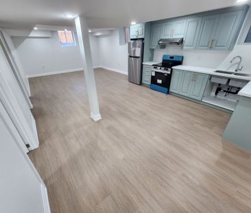 For Lease - 268 Bonnieglen Boulevard, Caledon, Ontario - Photo 1