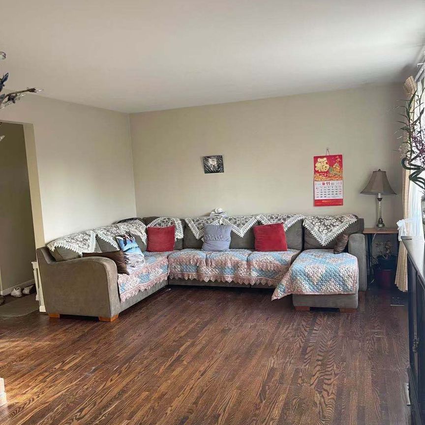 For Lease - 31 Sancrest Drive Unit# Main, Toronto, Ontario - Photo 1