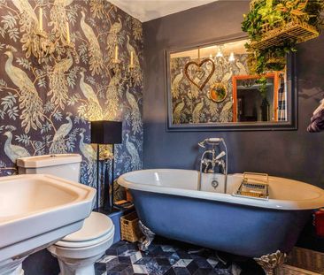 Wonderful Two Bedroom Cottage located in Stow-on-the-Wold. - Photo 6