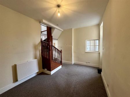 2 bedroom terraced house to rent - Photo 2