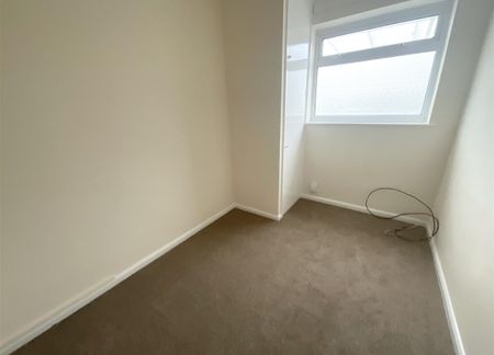 Falstaff Drive Rugby - Photo 3