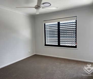 VERY NEW ULTA MODERNLUXURY 3 BEDROOM TOWNHOUSEWITH DUCTED AIR-CON (... - Photo 1
