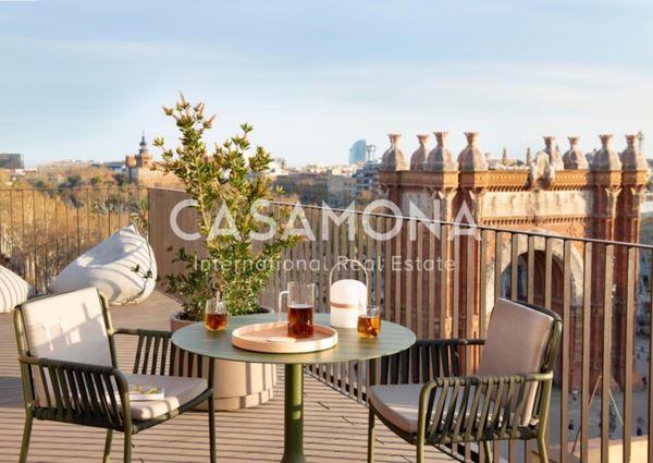 Eye-Catching Penthouse Apartment with Large Terrace and Breathtaking Views