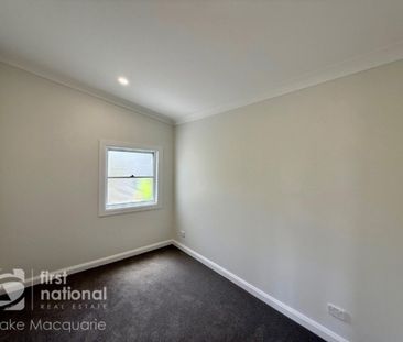 For Lease - Renovated 2 Bedroom Unit - Photo 4