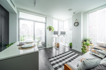 For Lease - 33 Helendale Avenue Unit# 1806, Toronto, Ontario - Photo 3