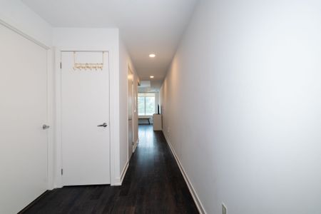 For Lease - 1 Cardiff Rd Road Unit# 306, Toronto, Ontario - Photo 5