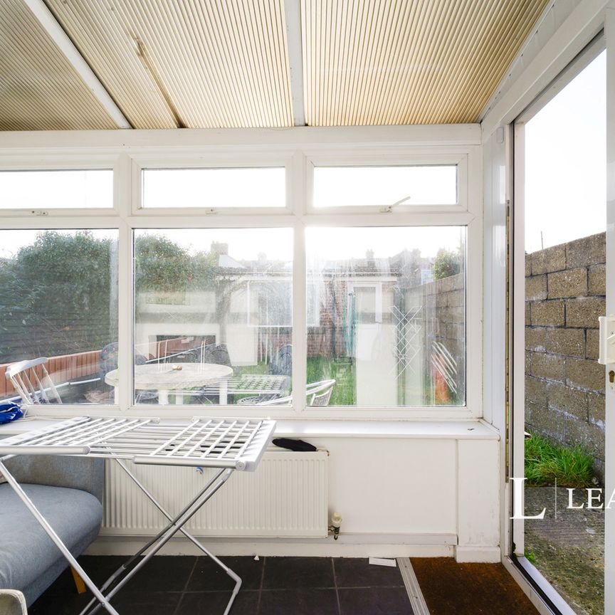 5 bedroom house to rent Orchard Road, Southsea, Hampshire, PO4 - Photo 1